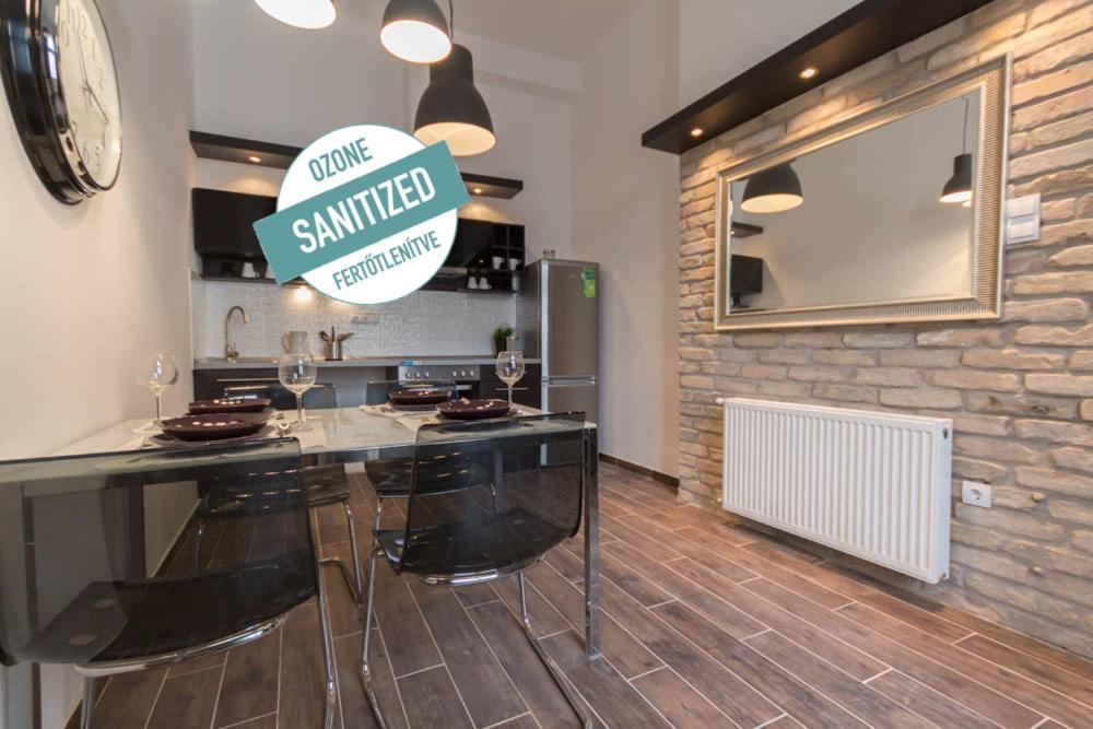 Luxury Apartment By Hi5-Varoshaz Suite Βουδαπέστη Εξωτερικό φωτογραφία