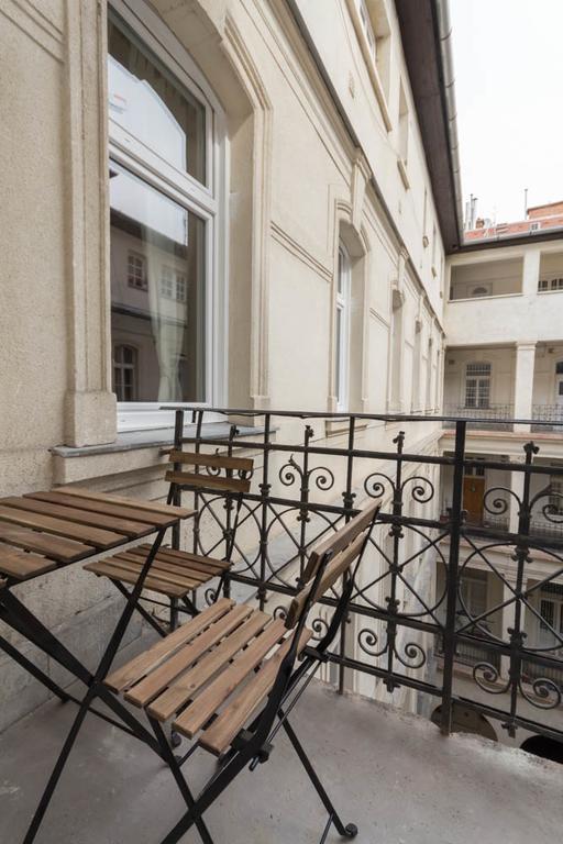 Luxury Apartment By Hi5-Varoshaz Suite Βουδαπέστη Εξωτερικό φωτογραφία